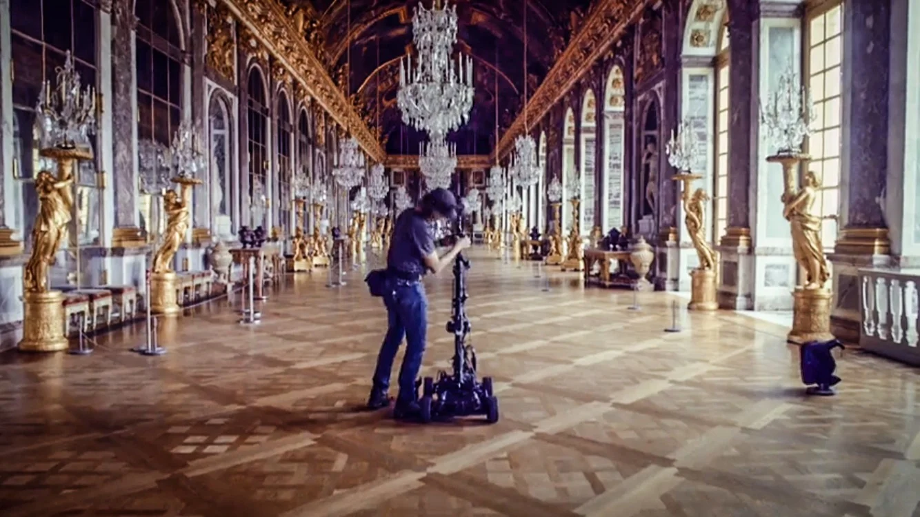 Sébastien Hameline operating a VR rig in the Hall of Mirrors, Versailles
